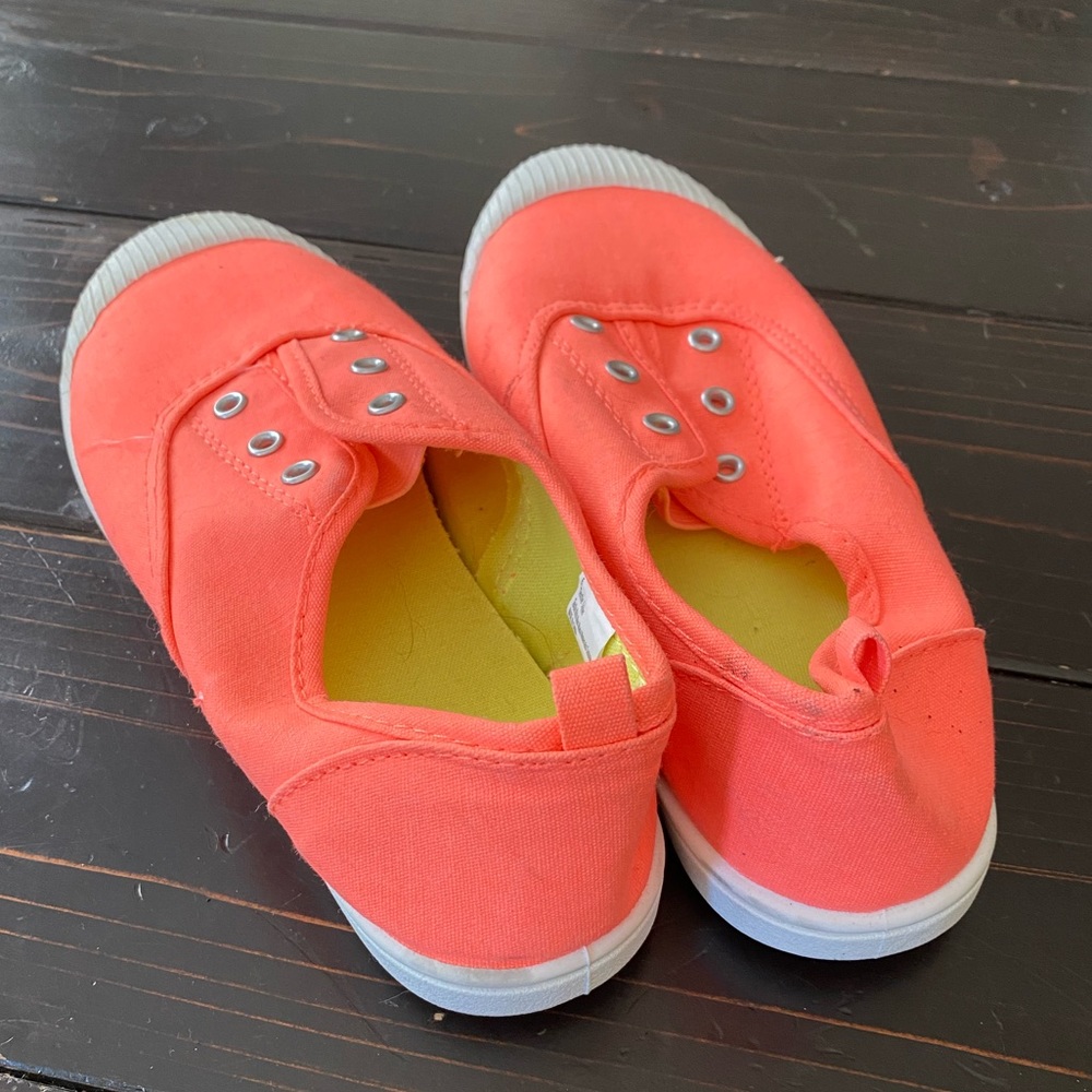 Orange slip ons - Picture 3 of 3
